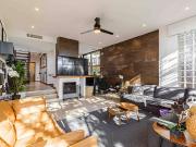 Casa adosada en venta en Estepona, Cancelada. Adosado en...