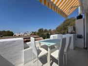Casa adosada en venta en Estepona, Centro. Amplia y...