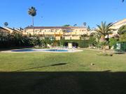 Casa adosada en venta en Estepona, Los Llanos. Casas...