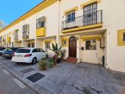 Casa adosada en venta en Estepona, Parque Central. Casas...