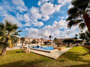 Casa adosada en Venta en Formentera del Segura