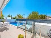 Casa adosada en venta en Formentera del Segura. Casas...