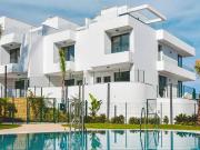 Casa adosada en venta en Fuengirola, Castillo Sohail...