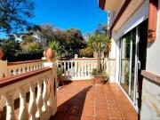 Casa adosada en venta en Fuengirola, Los Pacos. Casas...