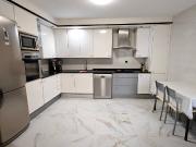 Casa adosada en Venta en Fuensalida