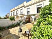 Casa adosada en venta en Fuente de Piedra. Chalet...