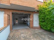 Casa adosada en venta en Girona, Palau. Casa adosada en...