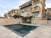 Casa adosada en Venta en Gójar