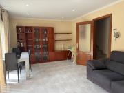 Casa adosada en venta en Guissona. VENTA. CASA...