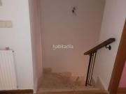 Casa adosada en venta en Hontanares de Eresma. Chalet...