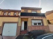 Casa adosada en Venta en Hormigos