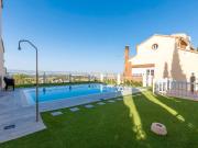 Casa adosada en Venta en Huétor Vega