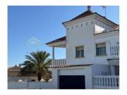 Casa adosada en venta en Islantilla, Urbasur. MAGNÍFICA...