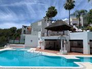 Casa adosada en Venta en Istán