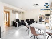 Casa adosada en Venta en Joaquina Eguaras