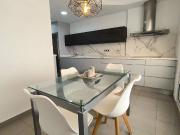 Casa adosada en Venta en Juan de Borbón