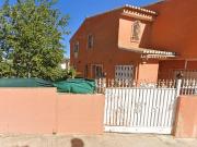 Casa adosada en Venta en Jun