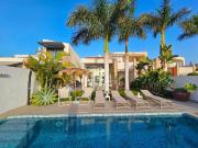 Casa adosada en Venta en La Caleta