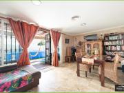 Casa adosada en Venta en La Colina
