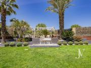 Casa adosada en Venta en La Finca