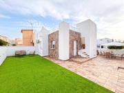 Casa adosada en Venta en La Florida