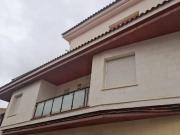 Casa adosada en Venta en La Gineta