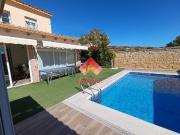 Casa adosada en Venta en La Planilla