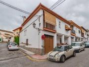 Casa adosada en Venta en La Zubia Ciudad