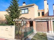 Casa adosada en Venta en Las Villas Valparaiso El Peral