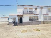 Casa adosada en venta en Lebrija. Gran Unifamiliar en...