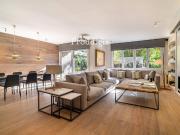 Casa adosada en Venta en L'Eixample