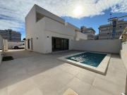 Casa adosada en Venta en Lomas de Cabo Roig Los Dolses