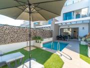 Casa adosada en Venta en Los Almendros