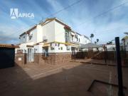 Casa adosada en Venta en Los Barrios