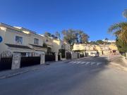 Casa adosada en Venta en Los Barrios