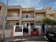 Casa adosada en Venta en Los Cuarteros