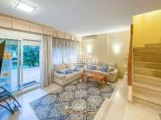 Casa adosada en Venta en Los Pinos Politur