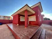 Casa adosada en Venta en Los Urrutias