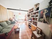 Casa adosada en venta en Madrid, Abrantes. Vivir en un...