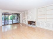Casa adosada en venta en Madrid, Aravaca. Adosado en...