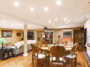 Casa adosada en venta en Madrid, Salvador. Chalet en... Casa adosada en venta en Madrid, Salvador. Chalet en...