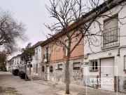 Casa adosada en venta en Madrid, Simancas. Oportunidad...