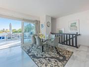 Casa adosada en venta en Marbella, Aloha. Nueva...