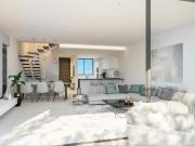 Casa adosada en venta en Marbella, Elviria. Casa adosada...