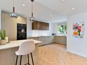 Casa adosada en venta en Marbella, Nagüeles Alto. Casa...