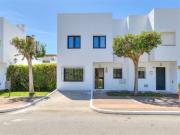 Casa adosada en venta en Marbella, Nueva Alcántara....
