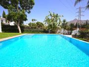 Casa adosada en venta en Marbella, Nueva Andalucía...