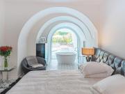 Casa adosada en venta en Marbella, Puente Romano. Golden...