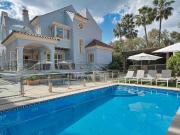 Casa adosada en venta en Marbella, Puerto Banús. Casas...