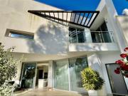 Casa adosada en venta en Marbella, Sierra Blanca. LUJO....